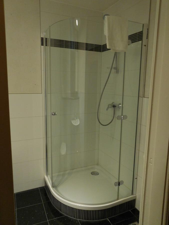 נורדלינגן Kaiserhof Hotel Sonne מראה חיצוני תמונה