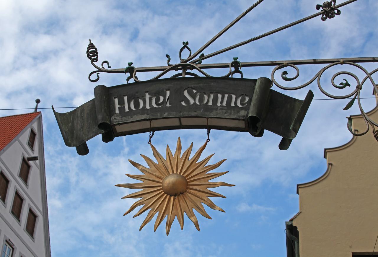 נורדלינגן Kaiserhof Hotel Sonne מראה חיצוני תמונה